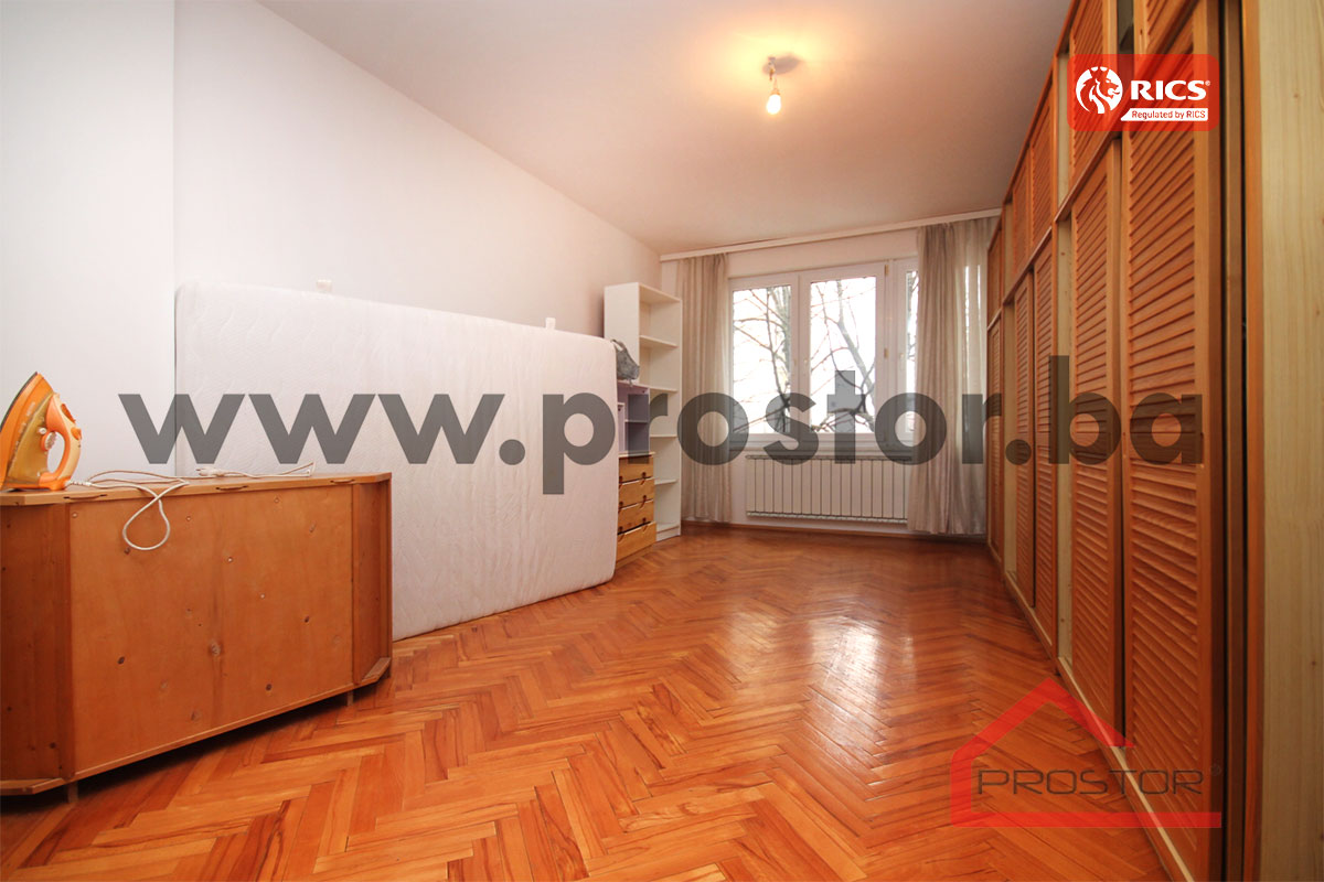 5 Spavaća soba sl1