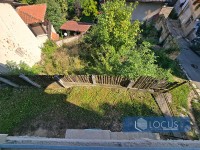 13_ Dvorište