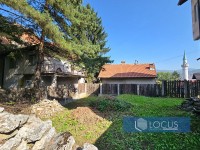 12_ Dvorište