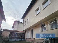 12_ Dvorište