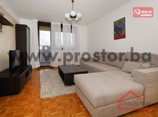 Lijepo namješten dvosoban stan u neposrednoj blizini Uniprometove zgrade, Dolac Malta