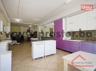 Multipurpose Commercial Space in a Highly Frequented Location, Dobrinja
