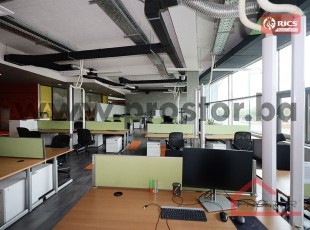 Office-Adapted Business Premises on the First Floor with Parking, Alipašin Most