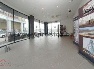 Poslovni prostor površine 57m2 u prizemlju u novogradnji na Marijin Dvor - PRODANO!